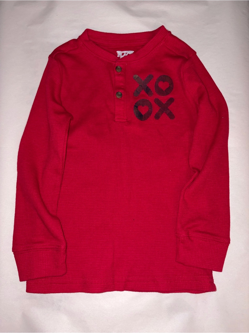 The Children's Place Red Long-Sleeve Henley with XO Heart Graphic